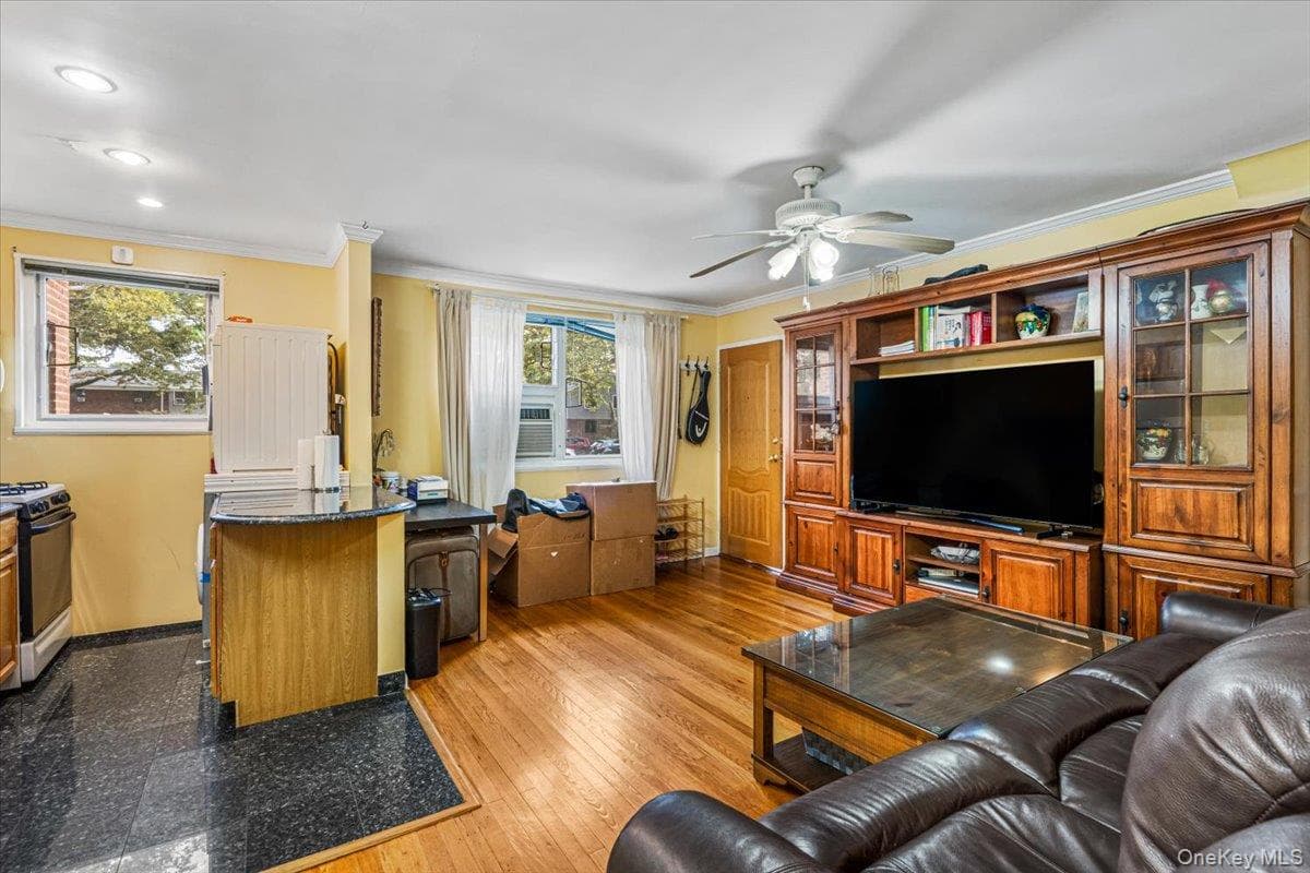 218-19 68th Avenue Unit: 1 thumbnail 6