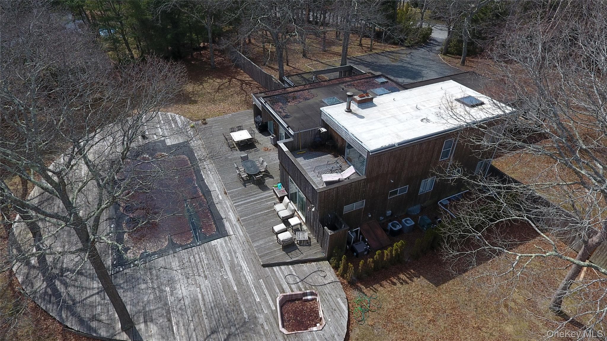 19 Fox Hollow Drive thumbnail 2