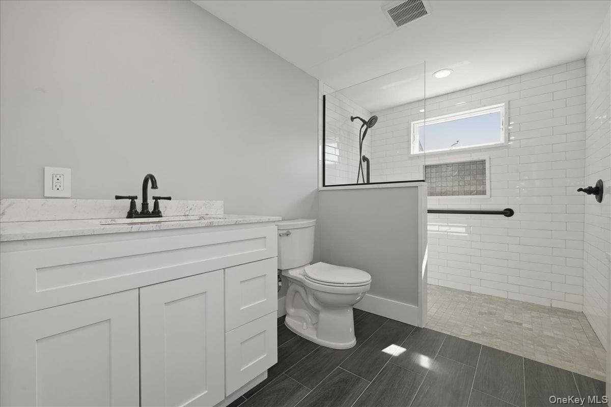 11 Moeller Street thumbnail 12