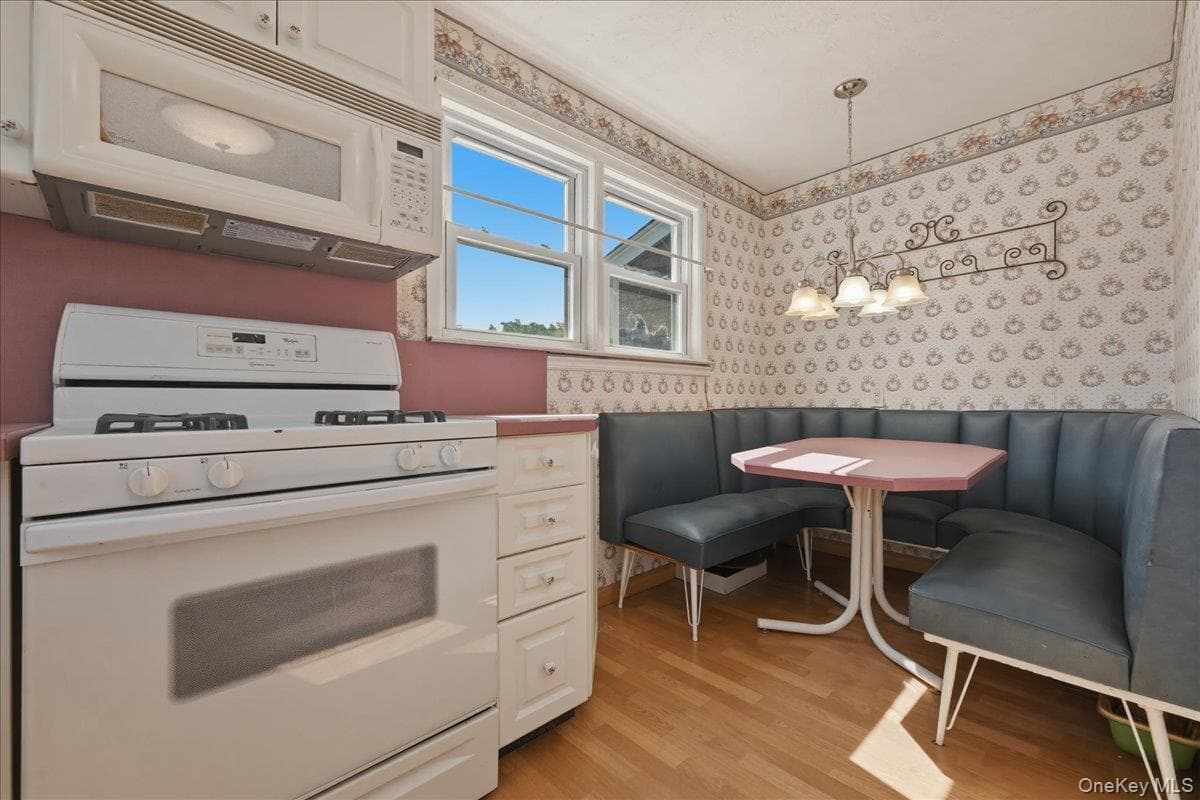 11 Moeller Street thumbnail 15
