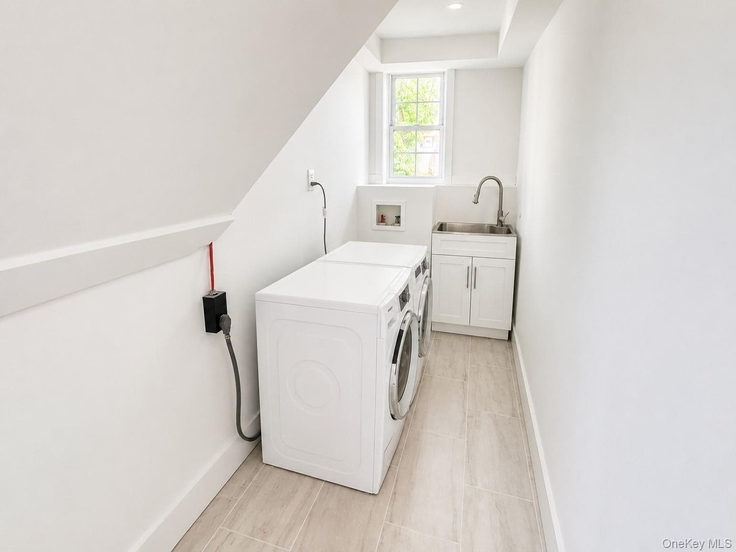 449 W Beech Street thumbnail 47