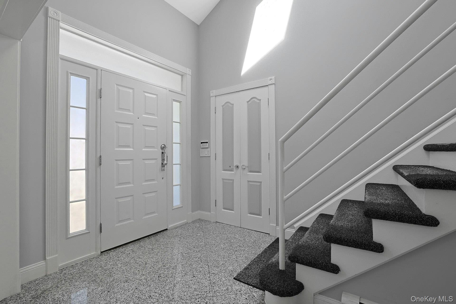 19 Maple Street thumbnail 3