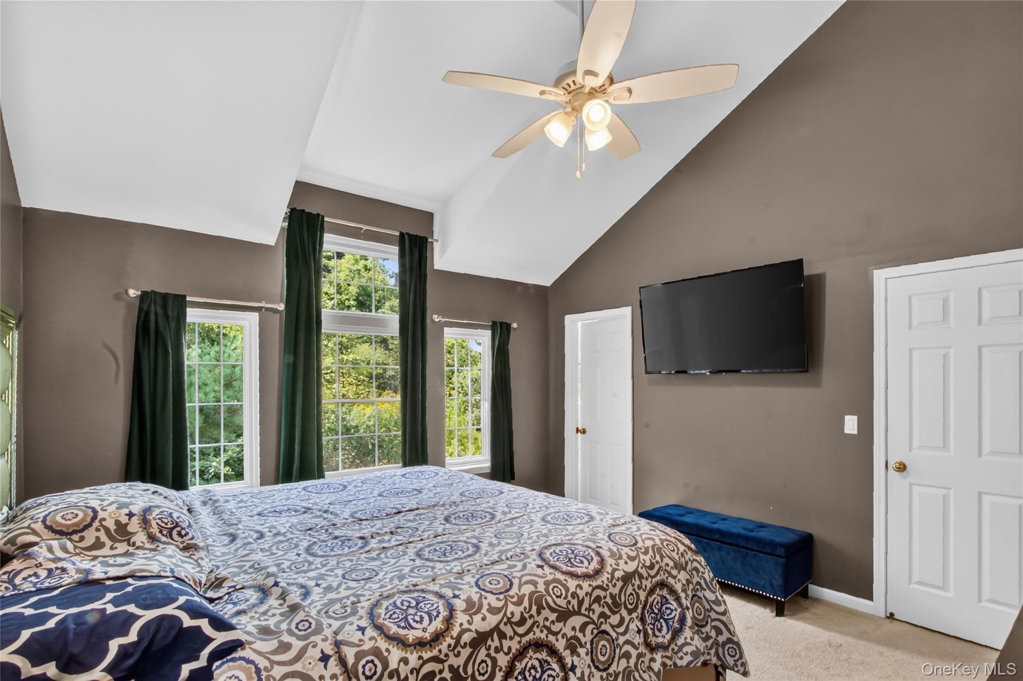 115 Delafield Lane thumbnail 23