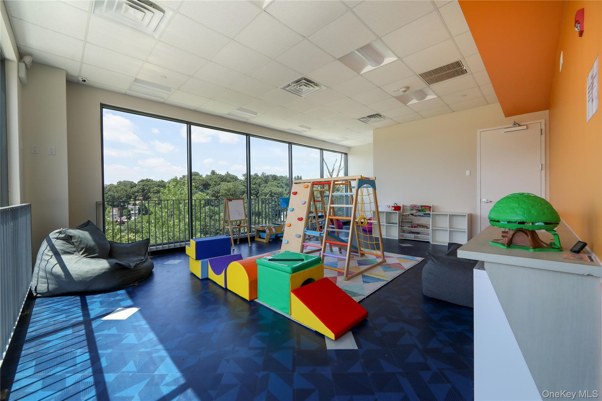 701 Ridge Hill Boulevard Unit: PHI thumbnail 15