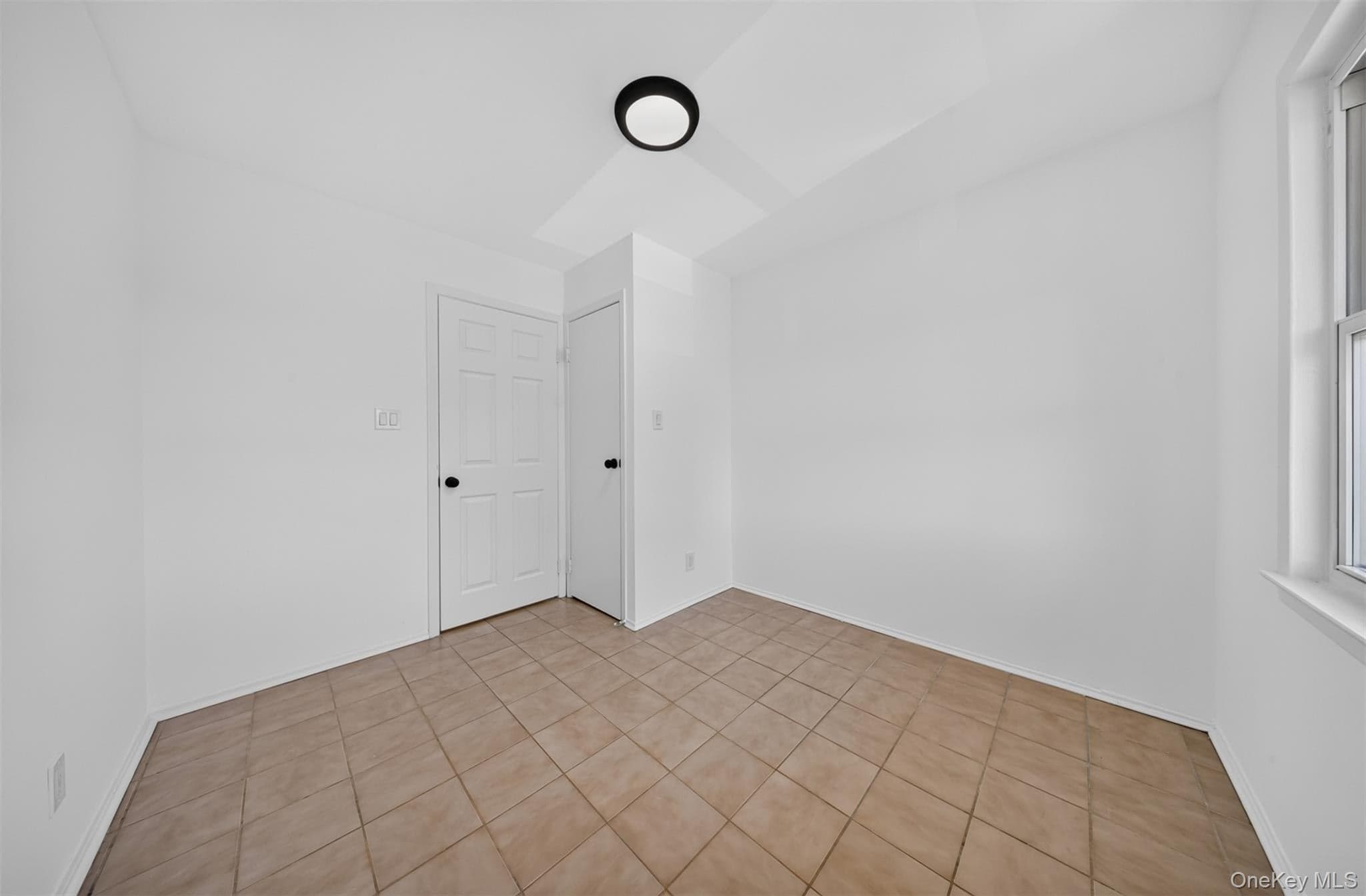2330 Corporal Kennedy Street Unit: 84 thumbnail 22