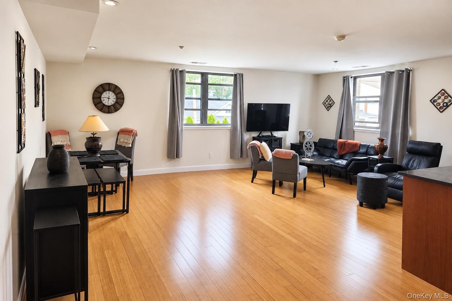 73 Spring Street Unit: 3D thumbnail 2