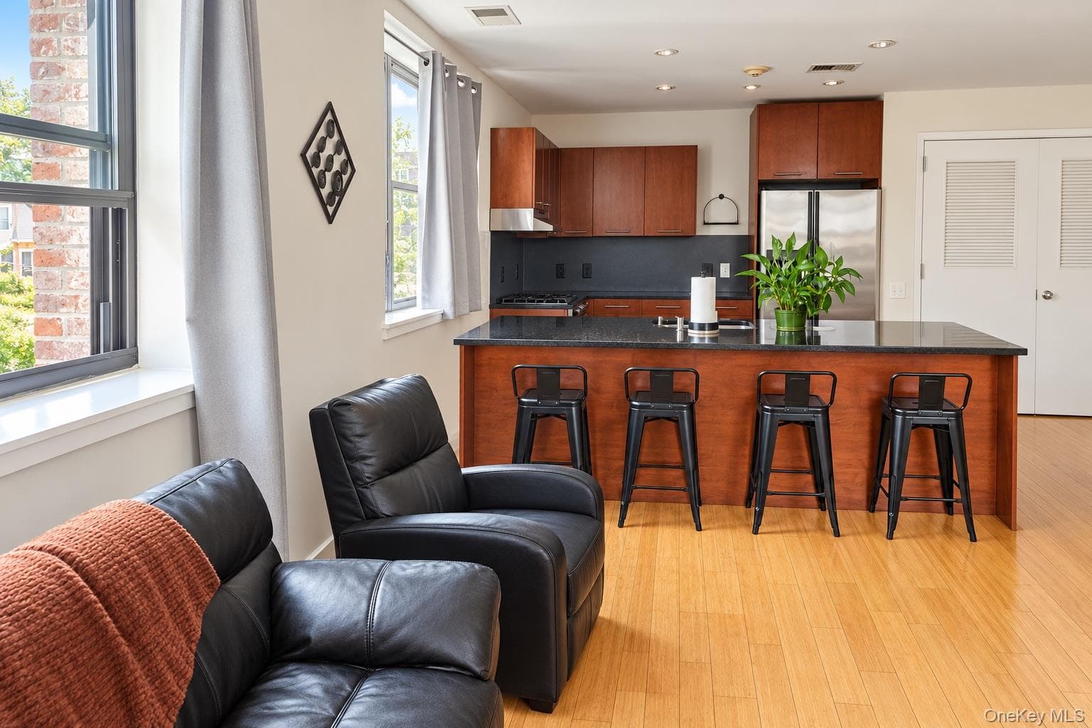 73 Spring Street Unit: 3D thumbnail 3