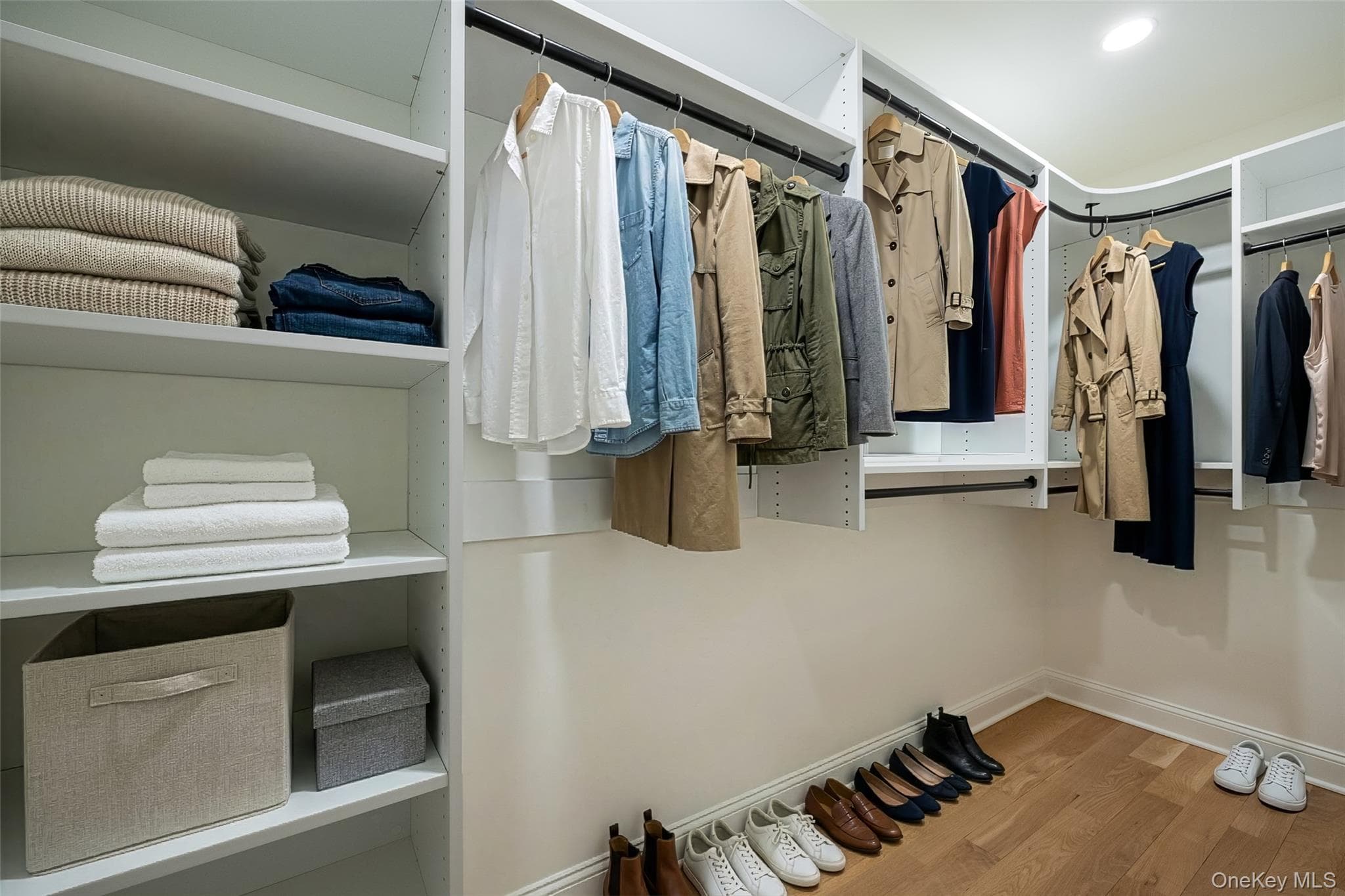 17 Henry Street Unit: 3 thumbnail 18