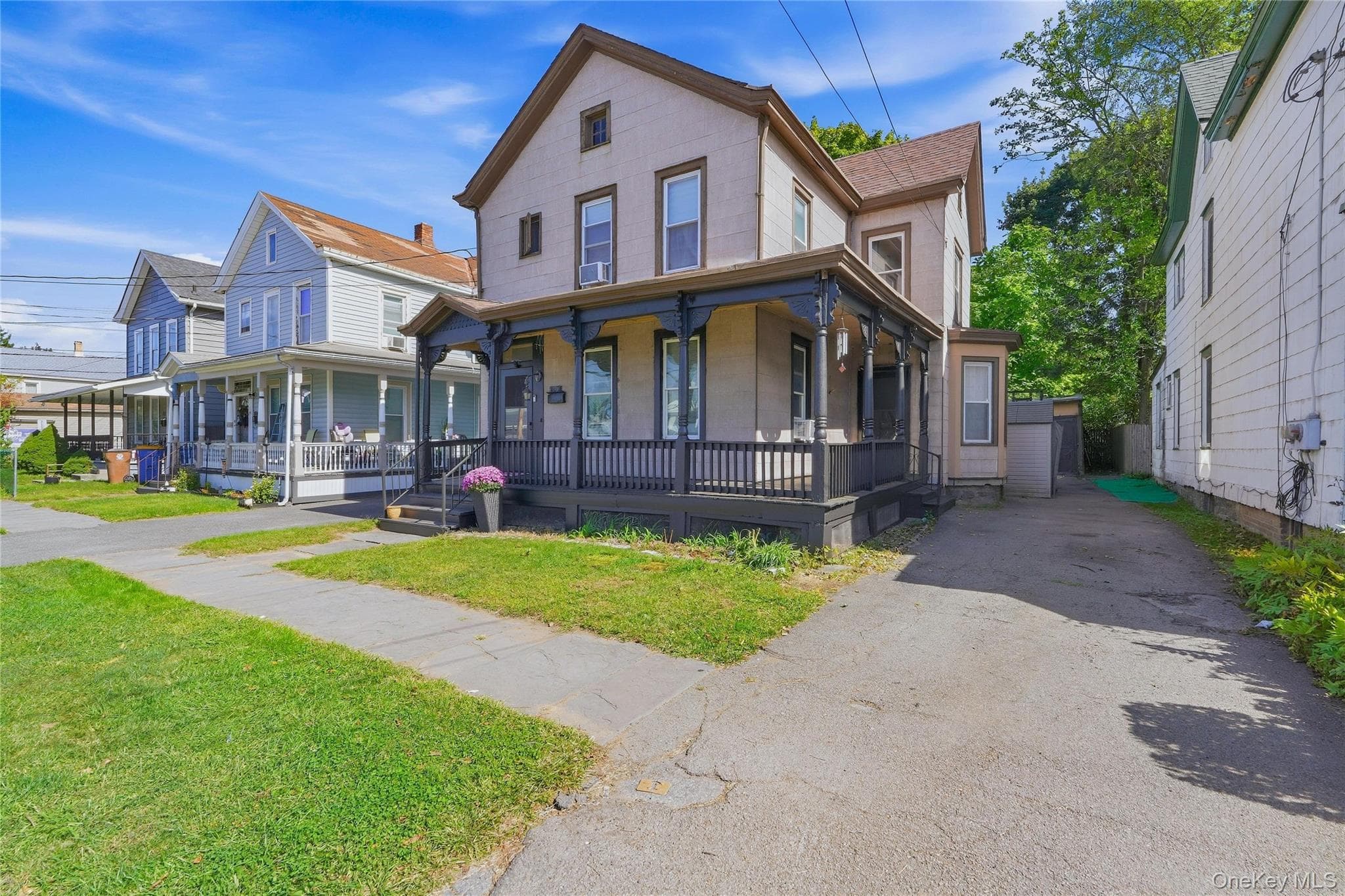 174 Foxhall Avenue thumbnail 3