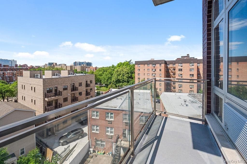 140-21 32nd Avenue Unit: 6A-N thumbnail 3