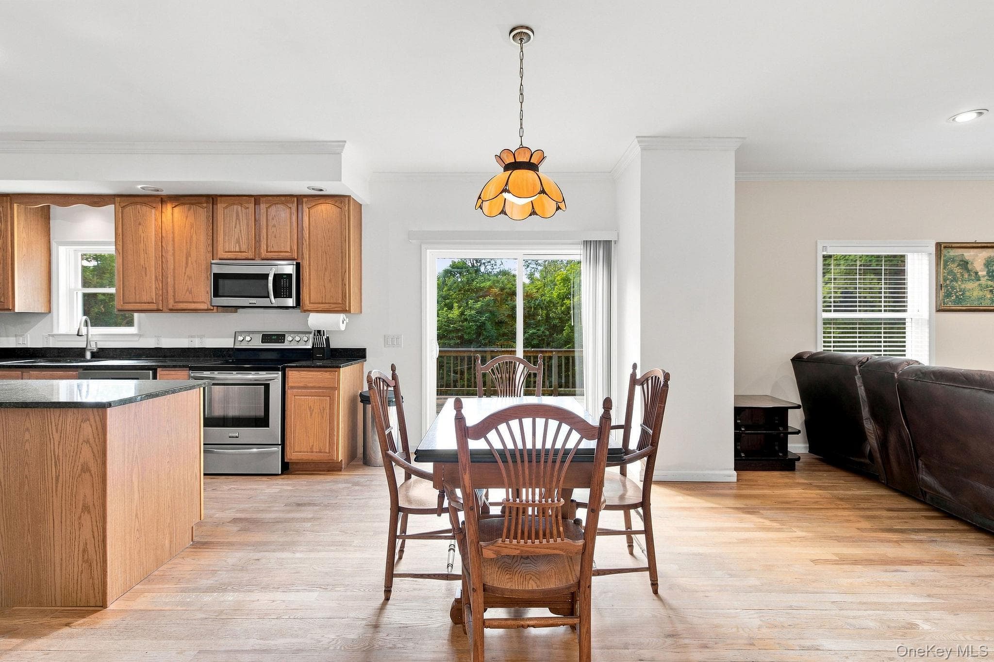 480 Haviland Drive thumbnail 11