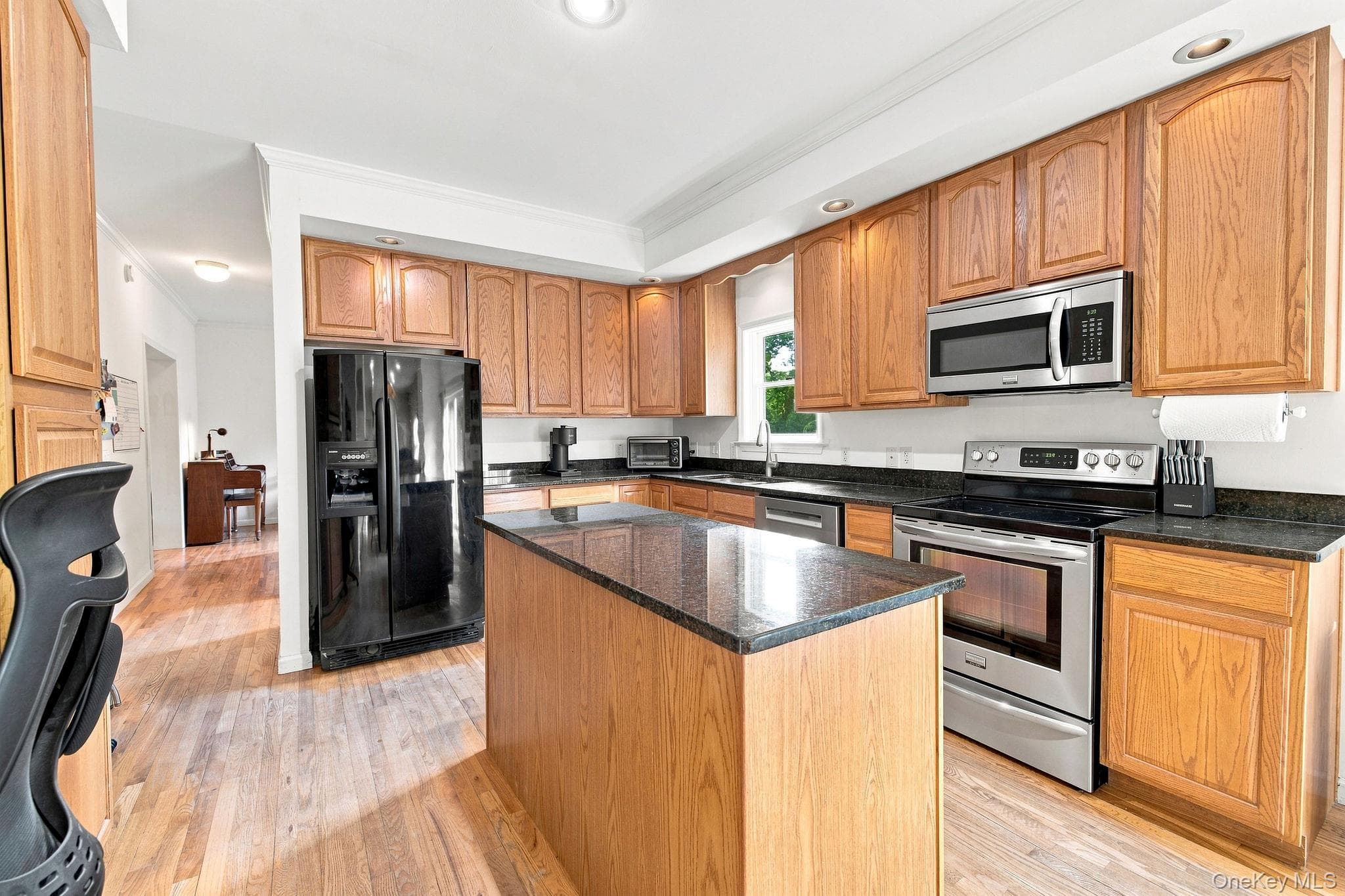 480 Haviland Drive thumbnail 13