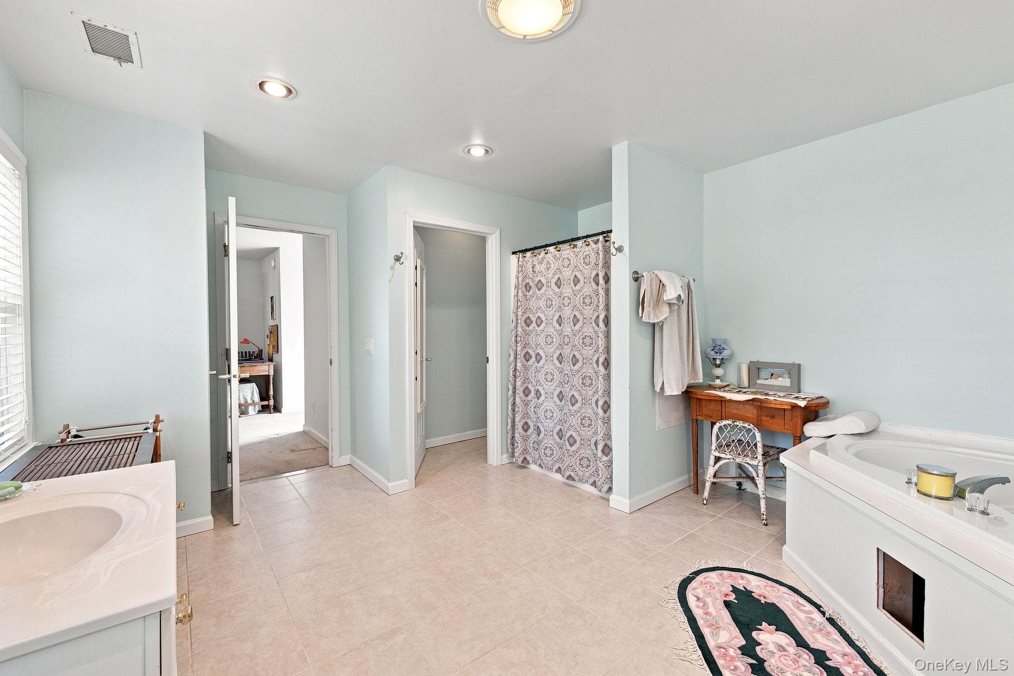 480 Haviland Drive thumbnail 19