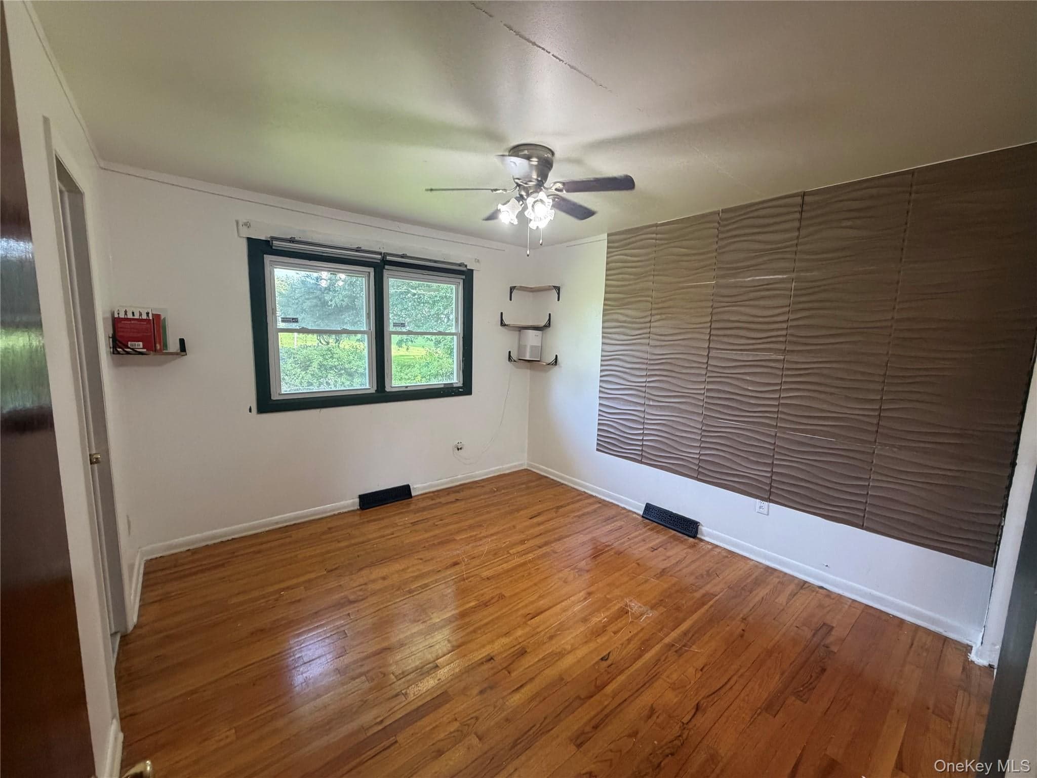 1413 Goshen Turnpike thumbnail 16