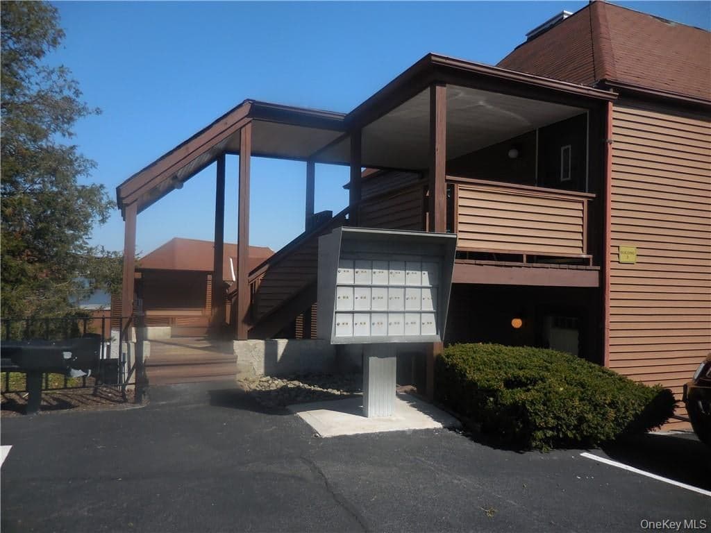 350 N Water Street Unit: 2-12 thumbnail 15