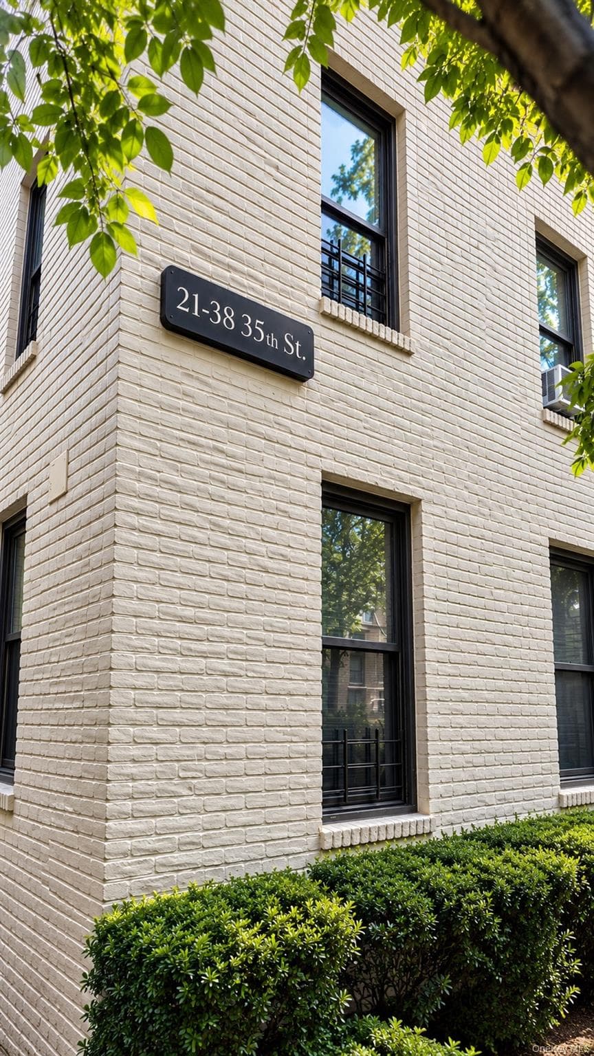 21-38 35th Street Unit: 2C thumbnail 3