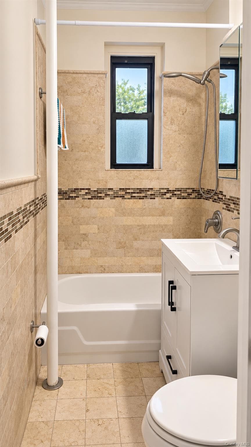 21-38 35th Street Unit: 2C thumbnail 17