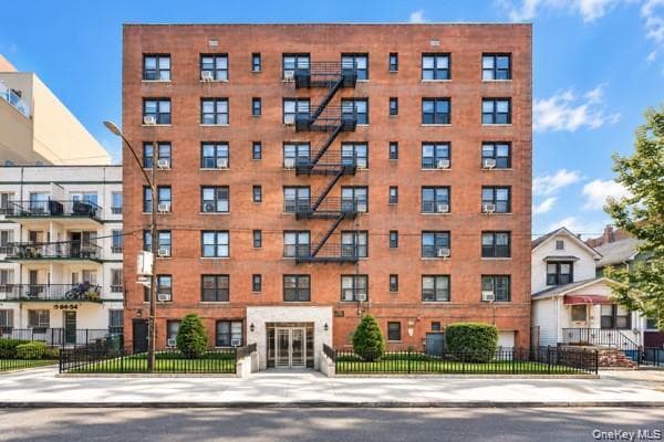 6448 Booth Street Unit: 4D thumbnail 7