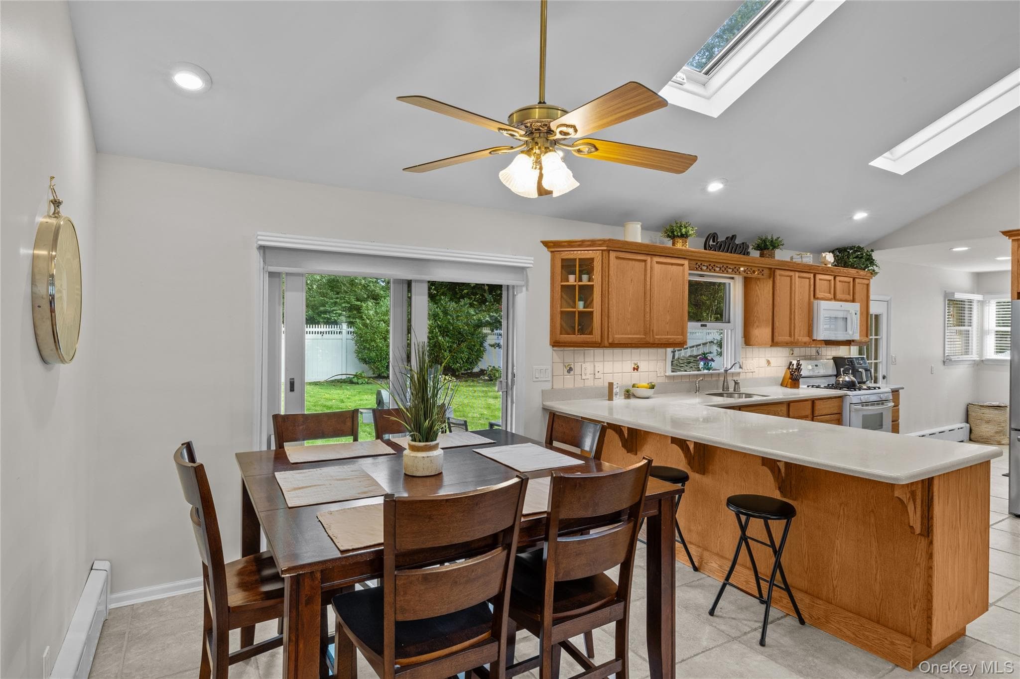 51 Beachfern Road thumbnail 17