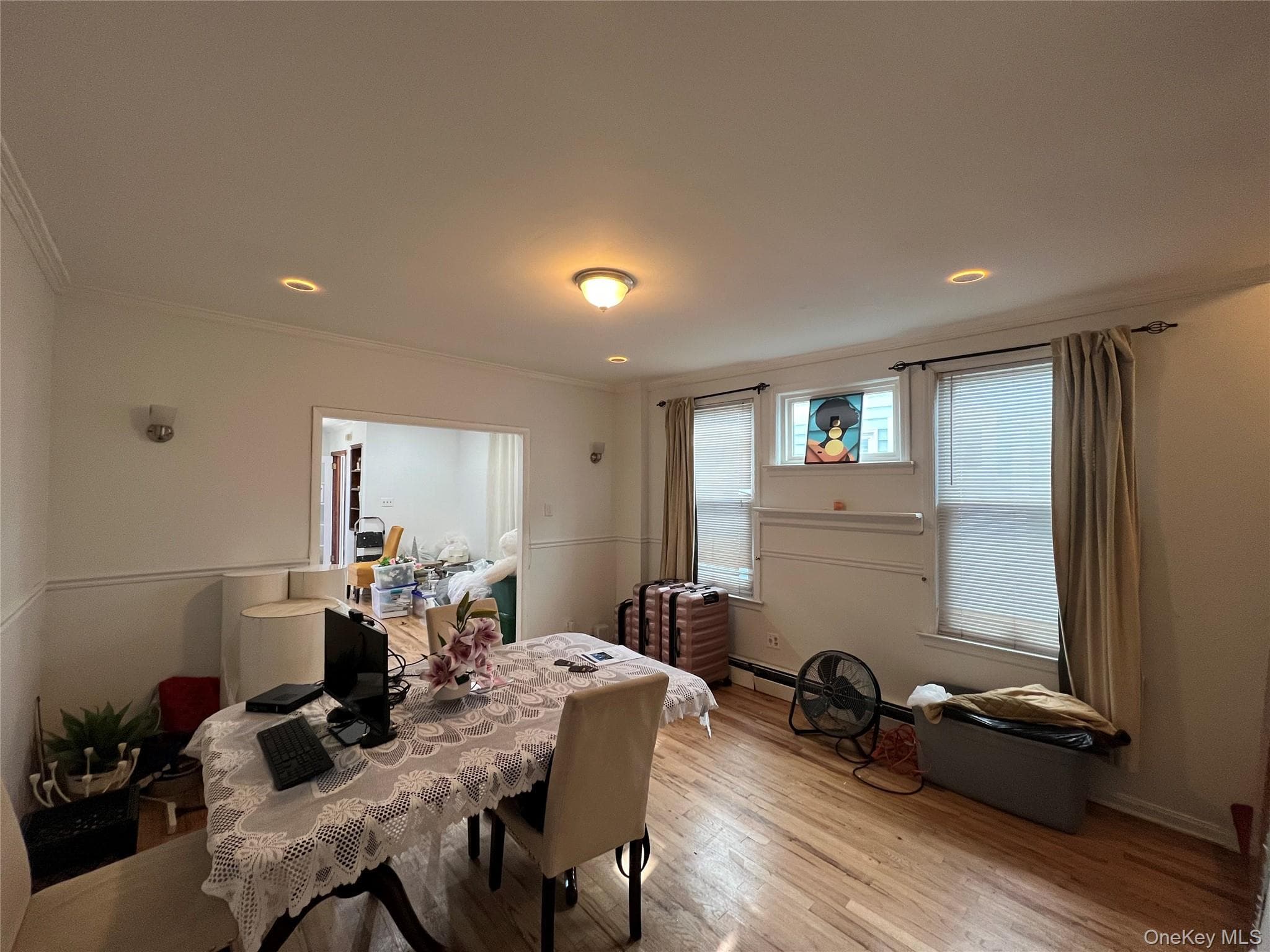 1615 E 51st Street thumbnail 7