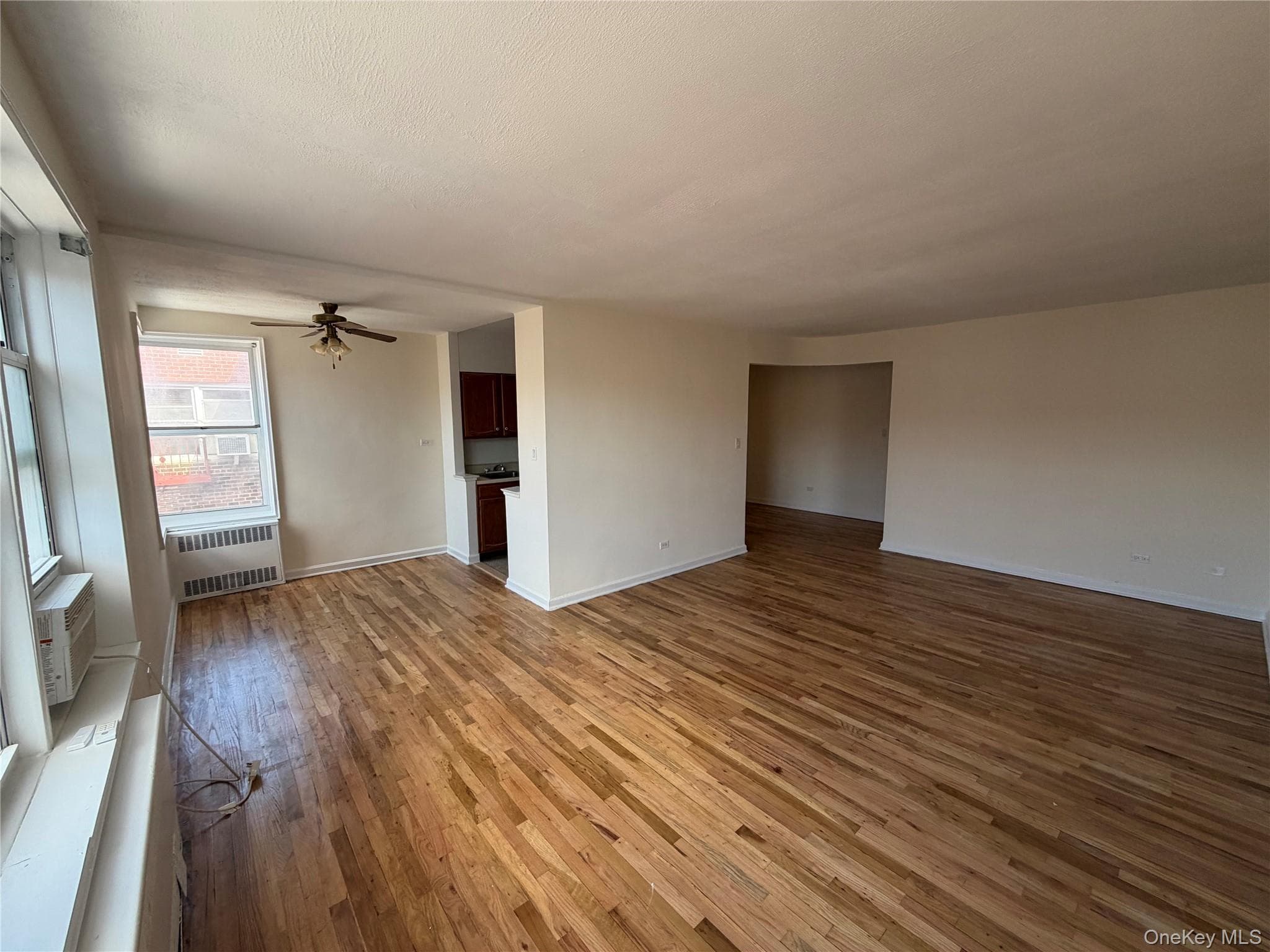 79-10 34th Avenue Unit: 7L thumbnail 7