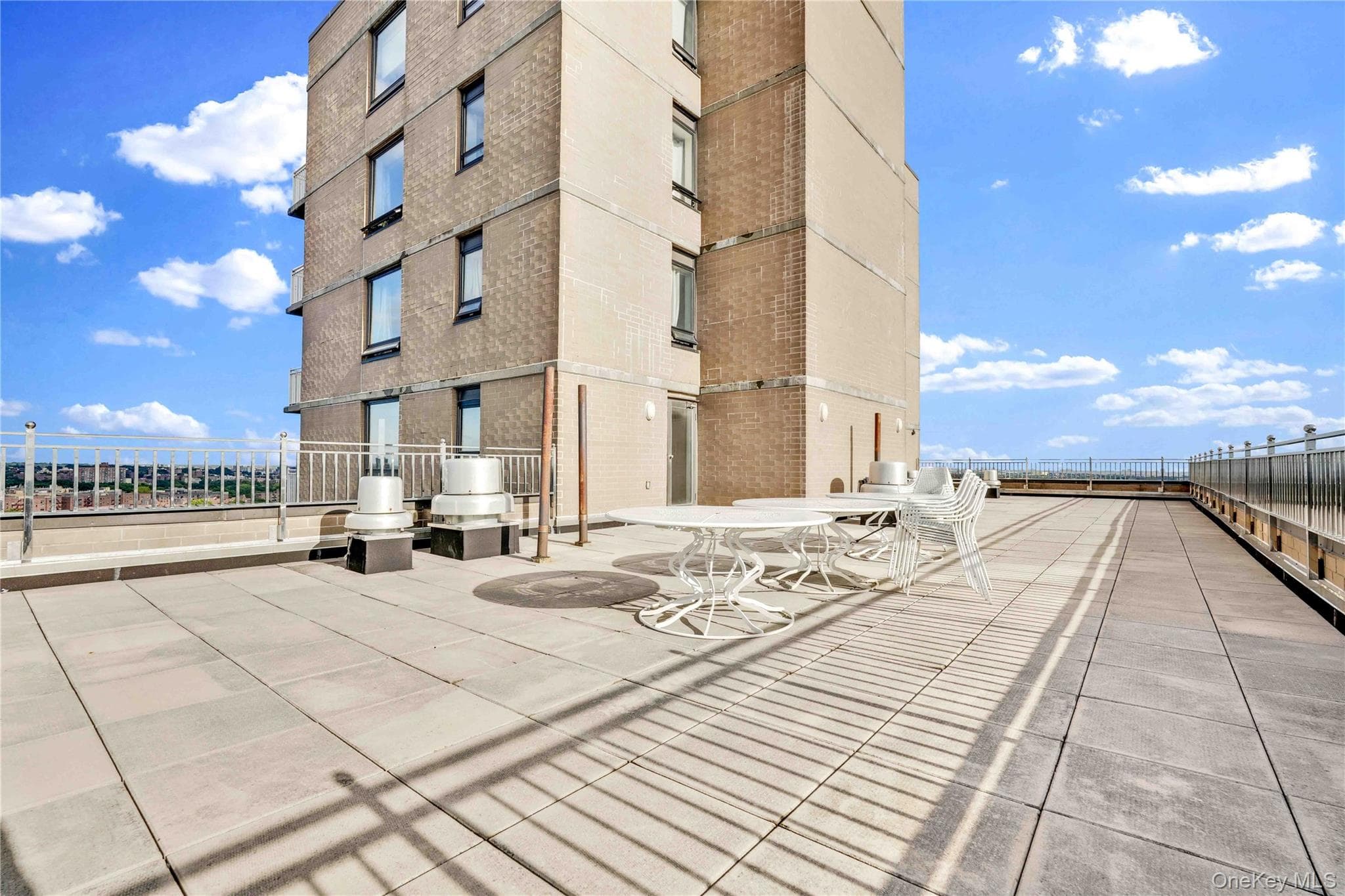 11624 Grosvenor Lane Unit: 15A thumbnail 18