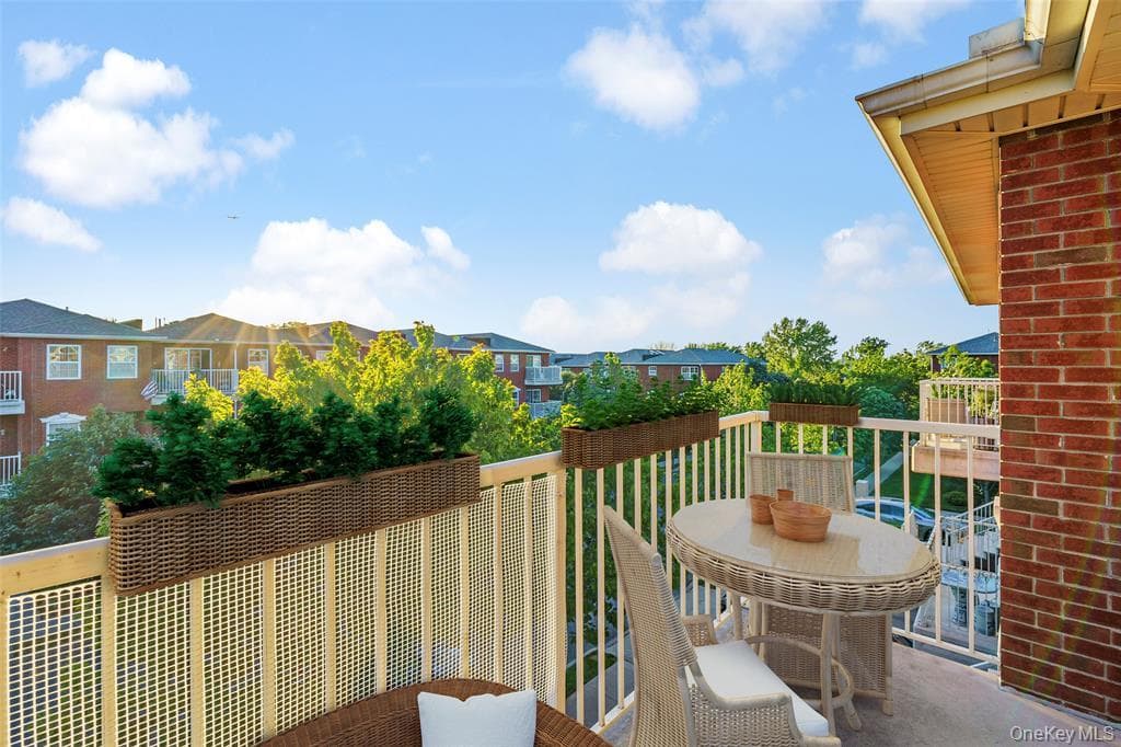 3-17 Endeavor Place Unit: C thumbnail 12