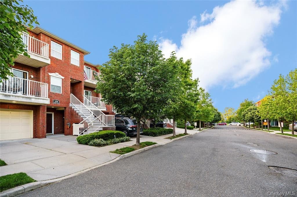 3-17 Endeavor Place Unit: C thumbnail 18