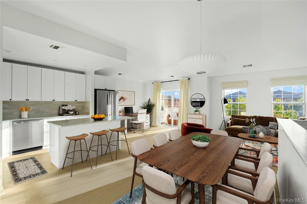 3-17 Endeavor Place Unit: C, College Point