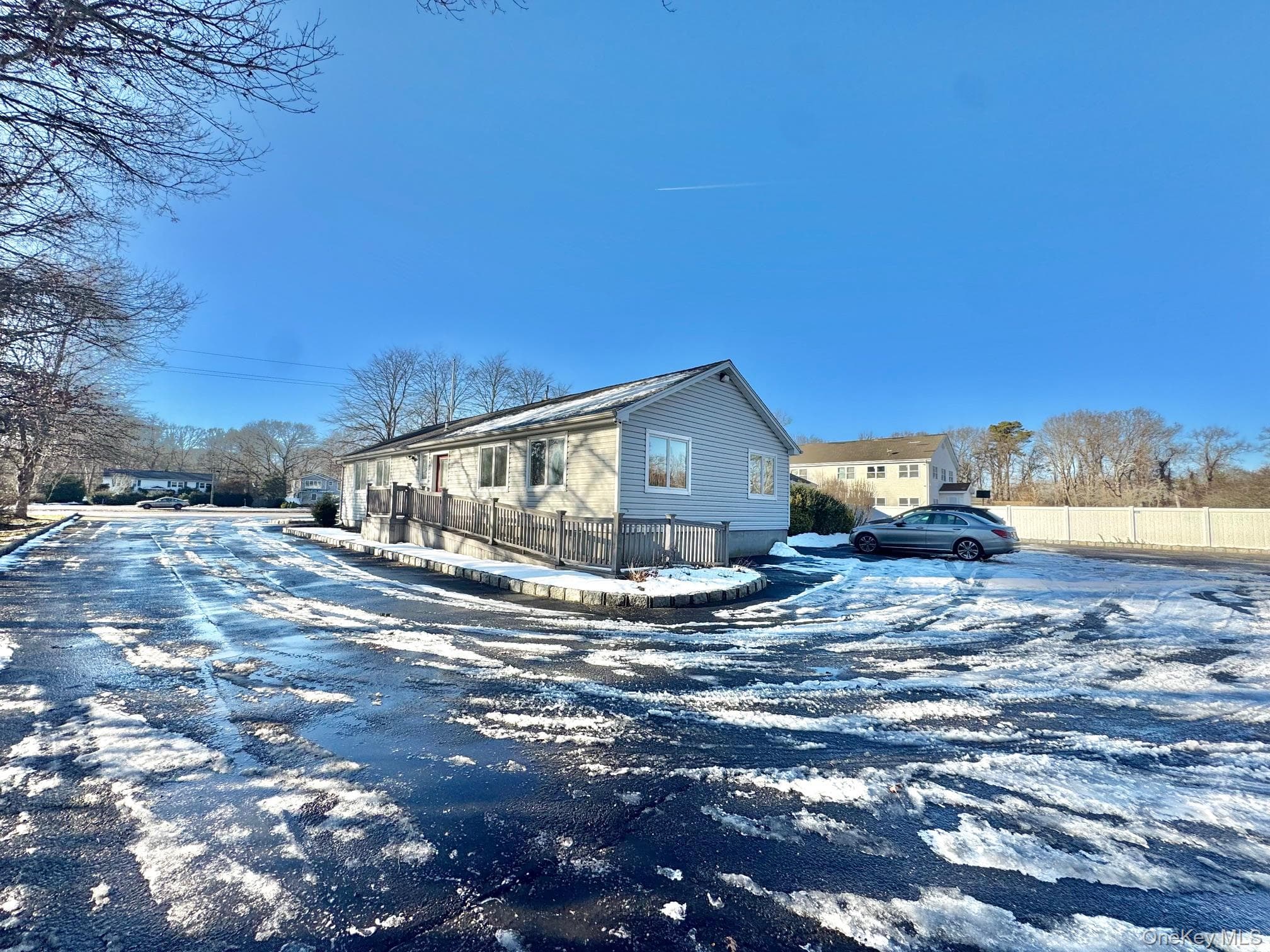 501 William Floyd Parkway thumbnail 19