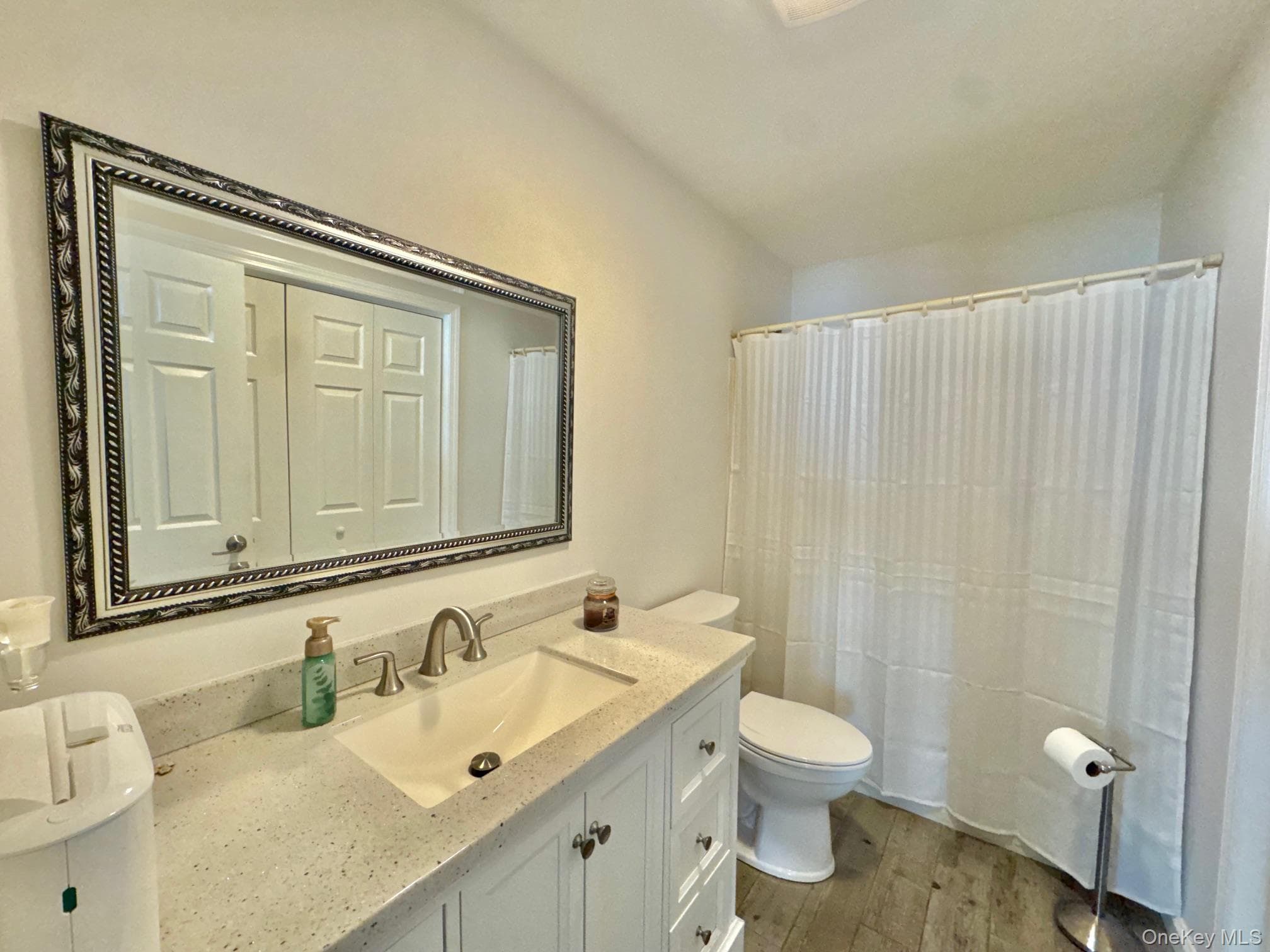 501 William Floyd Parkway thumbnail 35