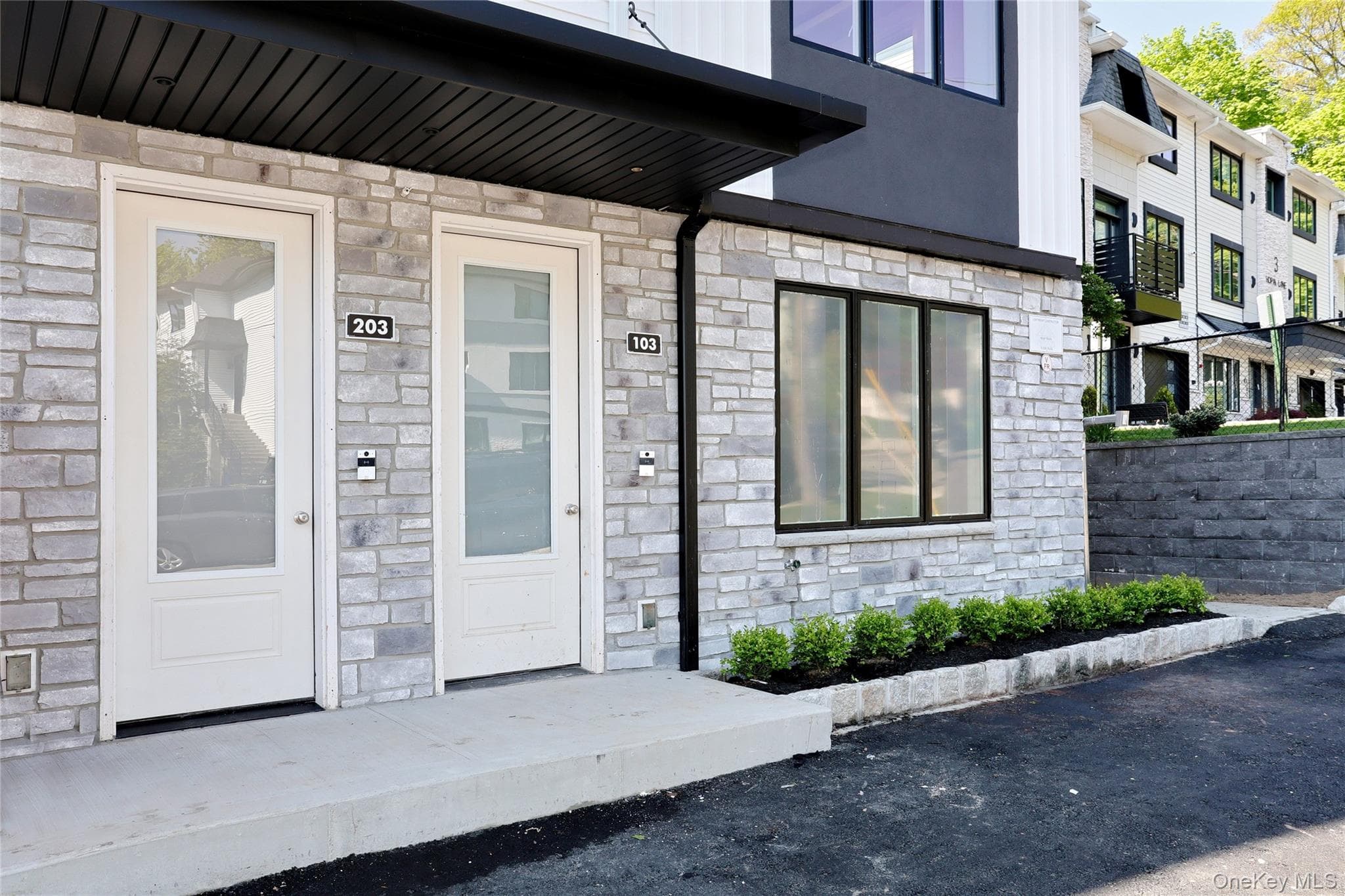 1 Hopal Lane Unit: 203 thumbnail 4