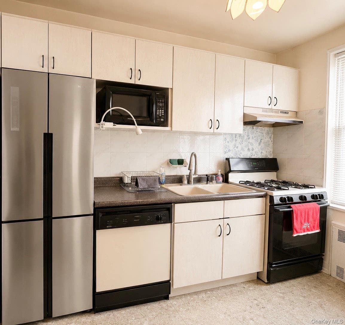 6385 Woodhaven Boulevard Unit: 5A2 thumbnail 7