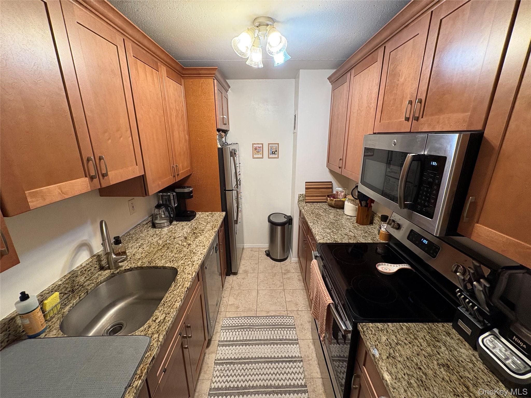 412 Benedict Avenue Unit: 1E thumbnail 2