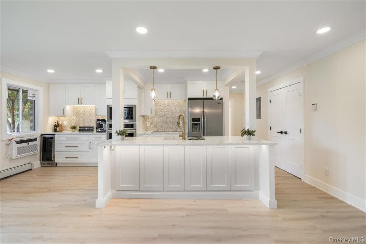 263 River Avenue Unit: 19 thumbnail 3