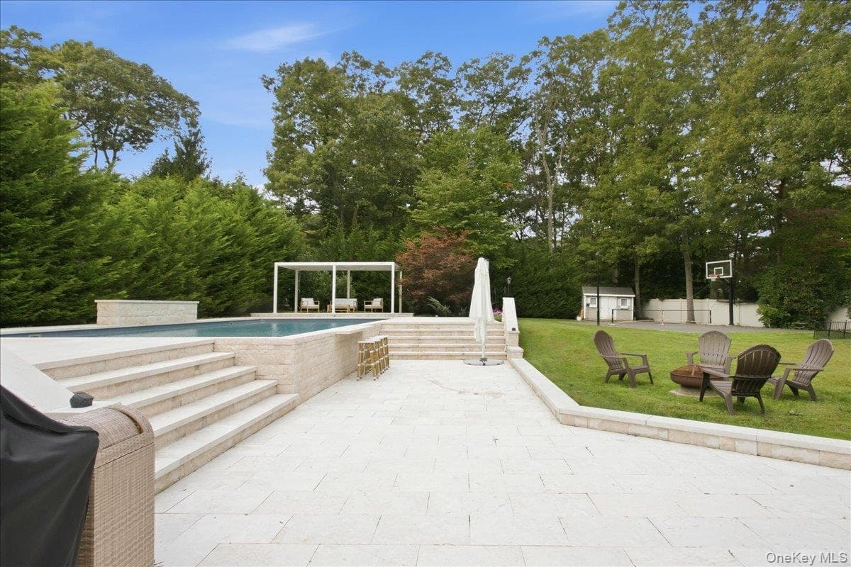 20 Beaumont Drive thumbnail 34