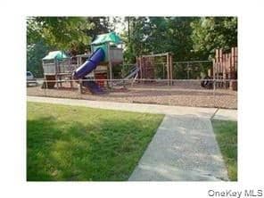 175 Sneden Place Unit: 175 thumbnail 36