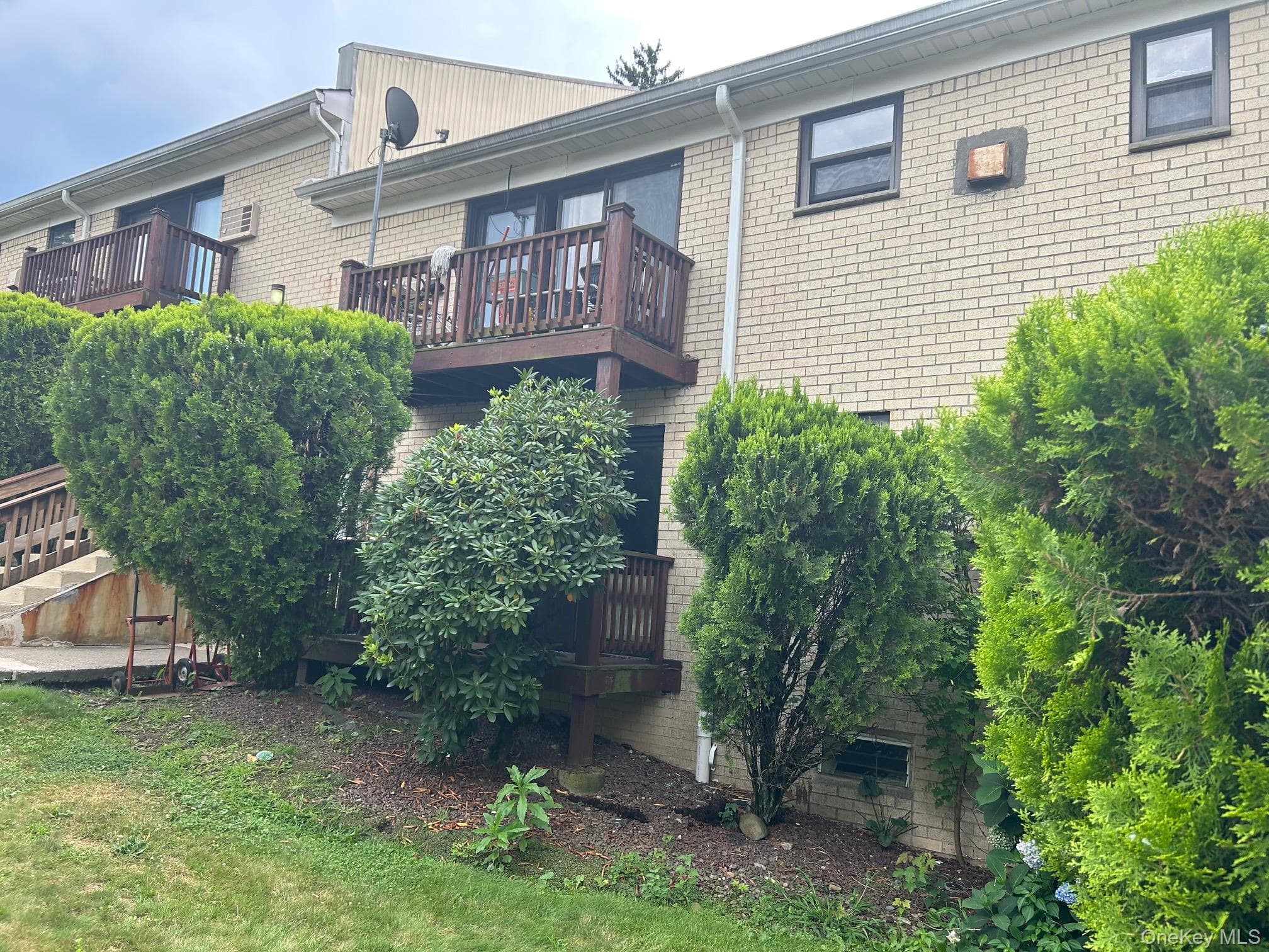175 Sneden Place Unit: 175 thumbnail 38