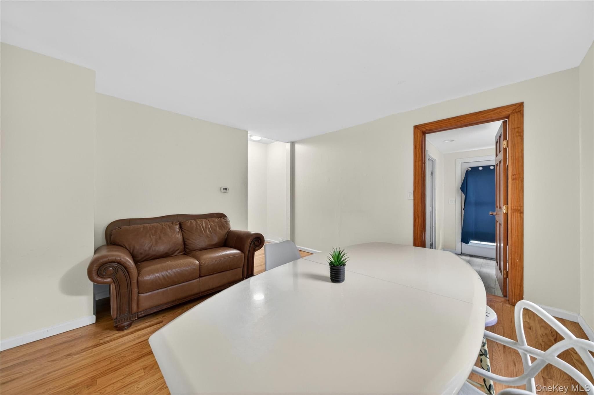 21 Dolson Avenue thumbnail 14