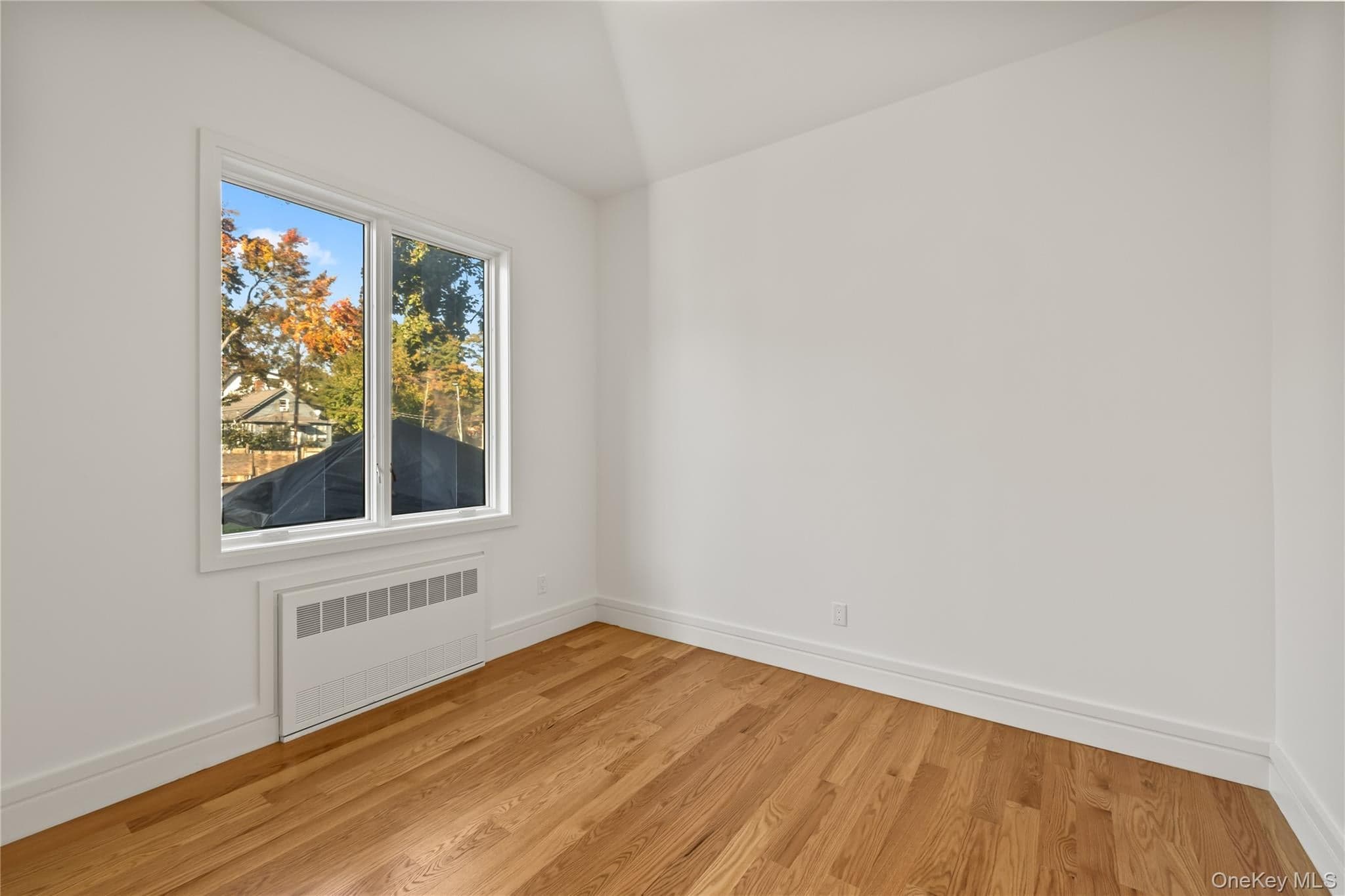 110 Fairview Avenue Unit: #201 thumbnail 7