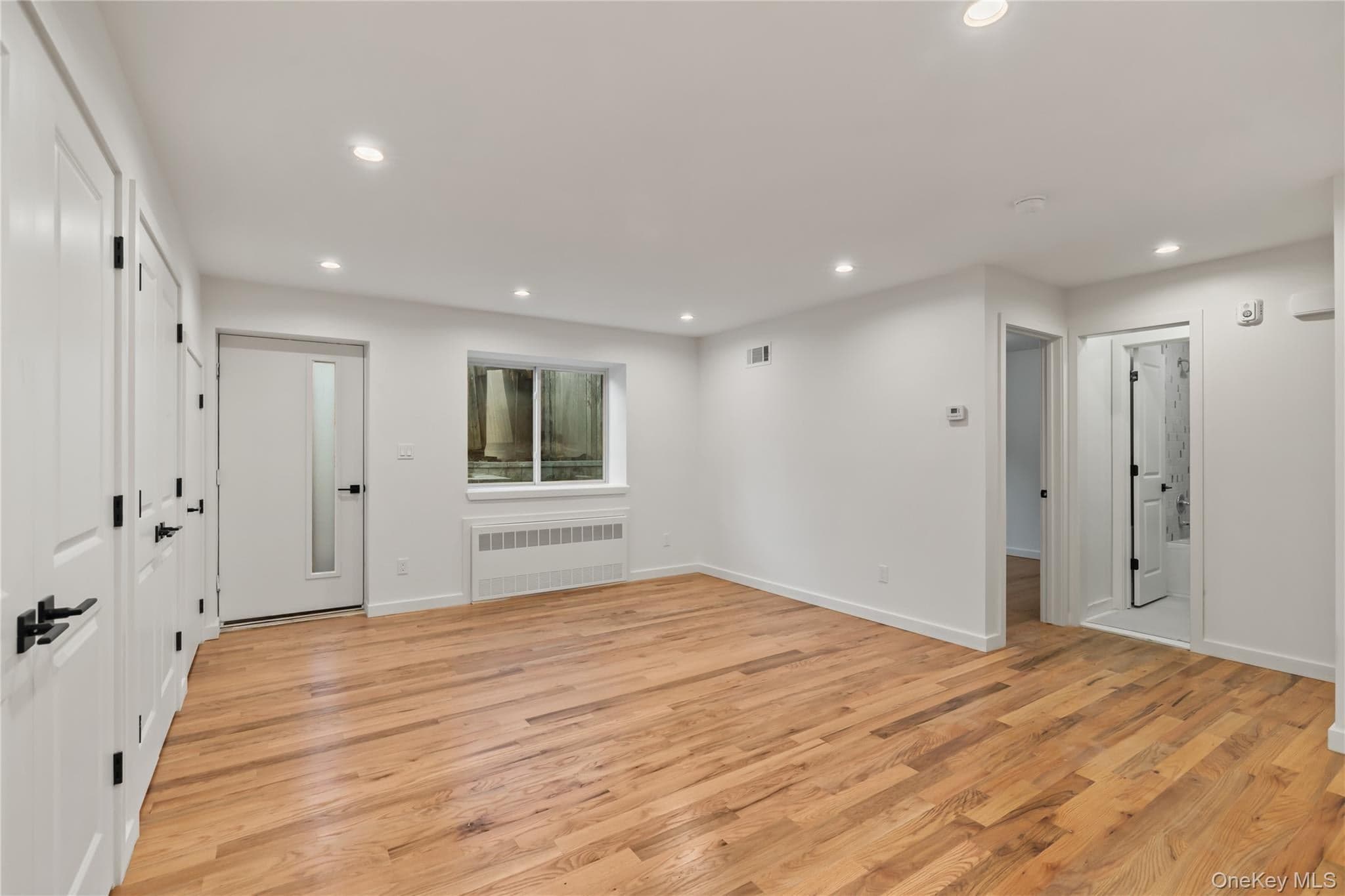 110 Fairview Avenue Unit: #201 thumbnail 23