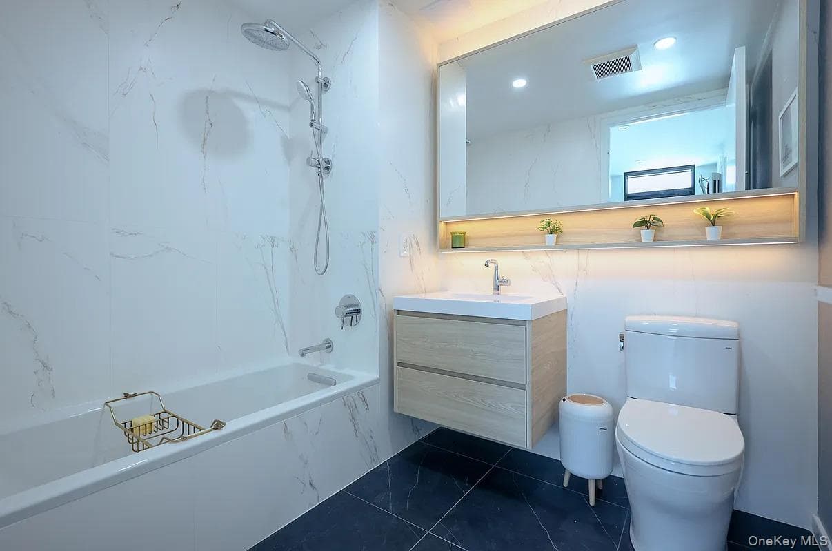 40-22 61st Street Unit: 2M thumbnail 5