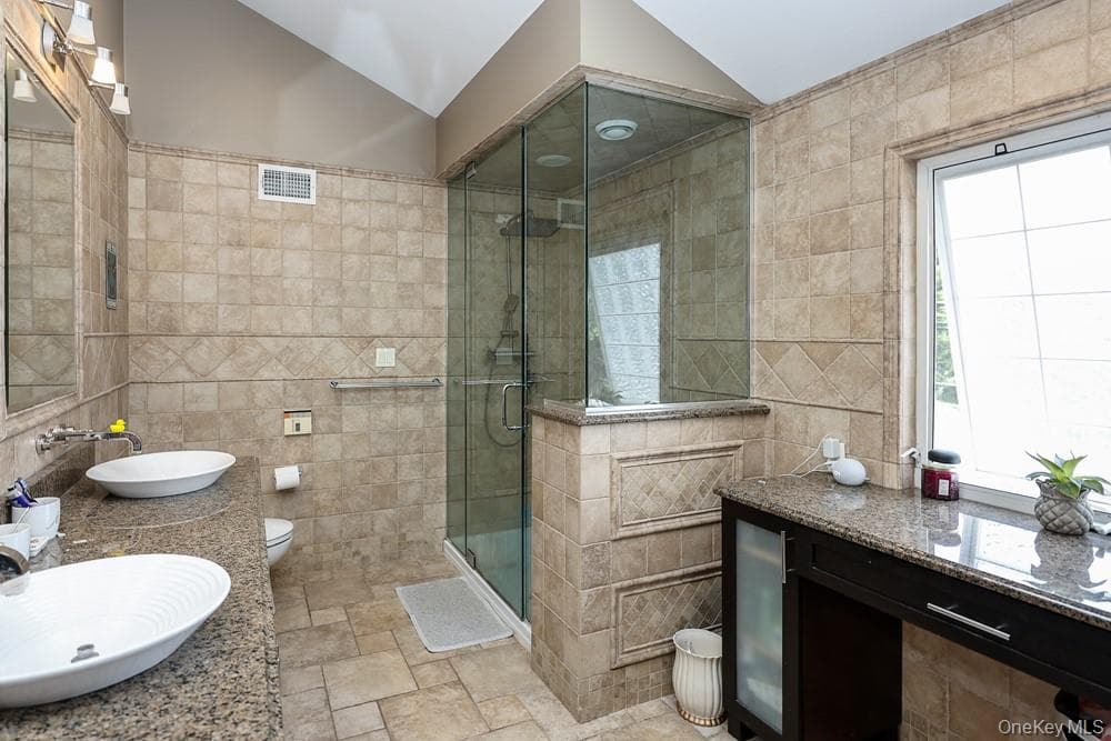 21 Kathleen Drive thumbnail 19