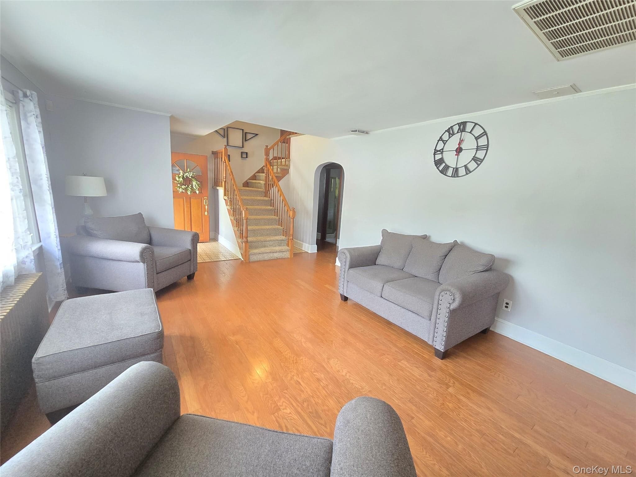 67 Myrtle Avenue thumbnail 4