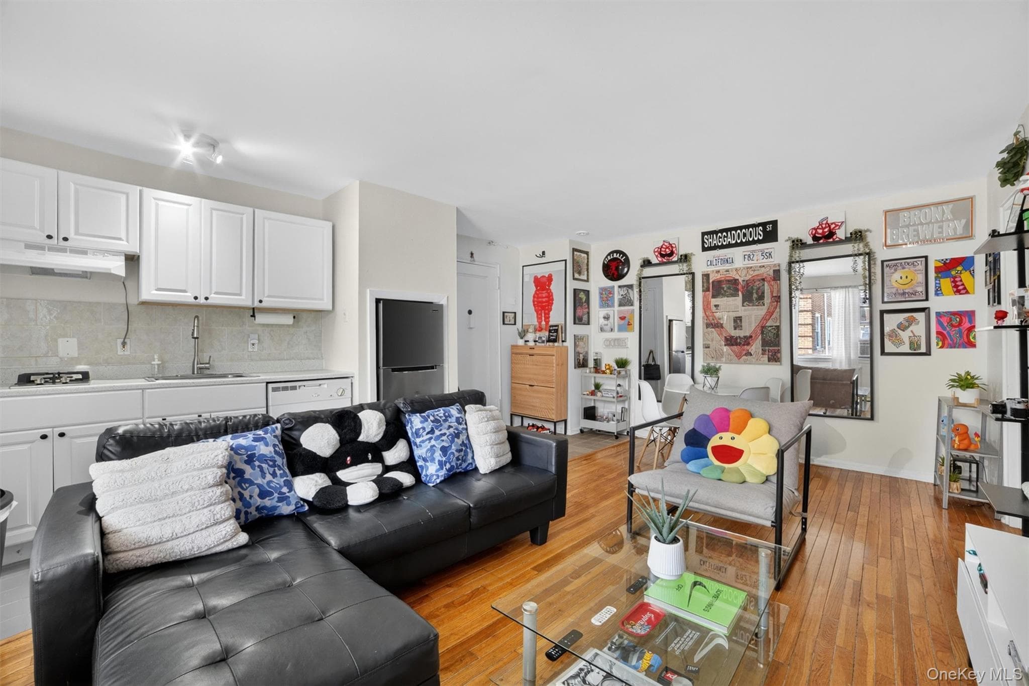 205 W Post Road Unit: E-1-O thumbnail 8