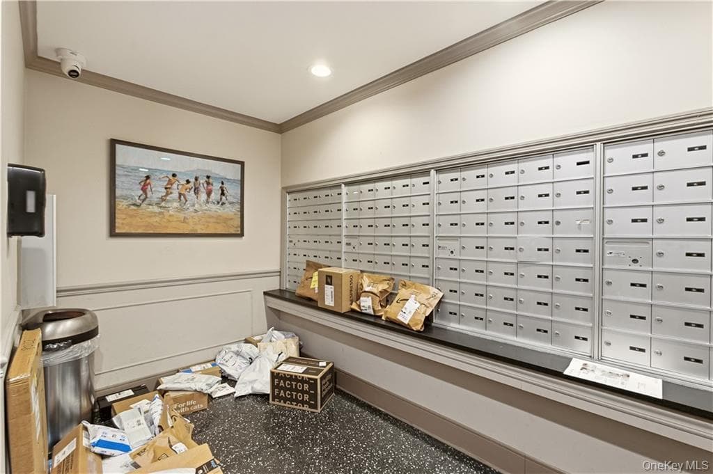 700 Shore Road Unit: 2A thumbnail 6