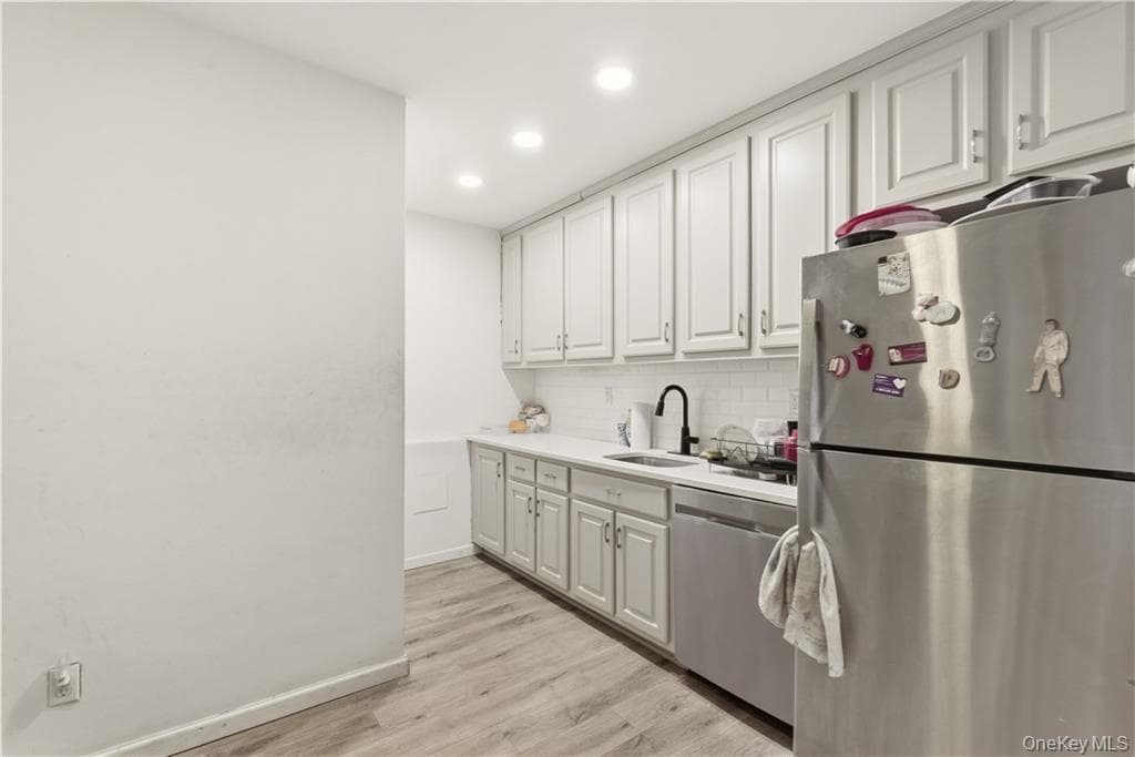 700 Shore Road Unit: 2A thumbnail 12