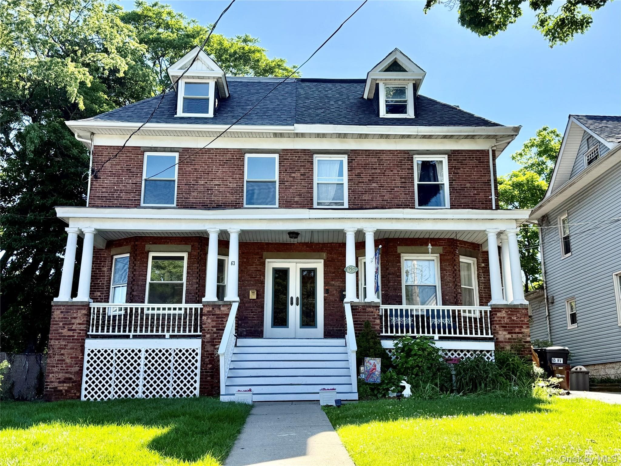63 Highview Avenue photo 1