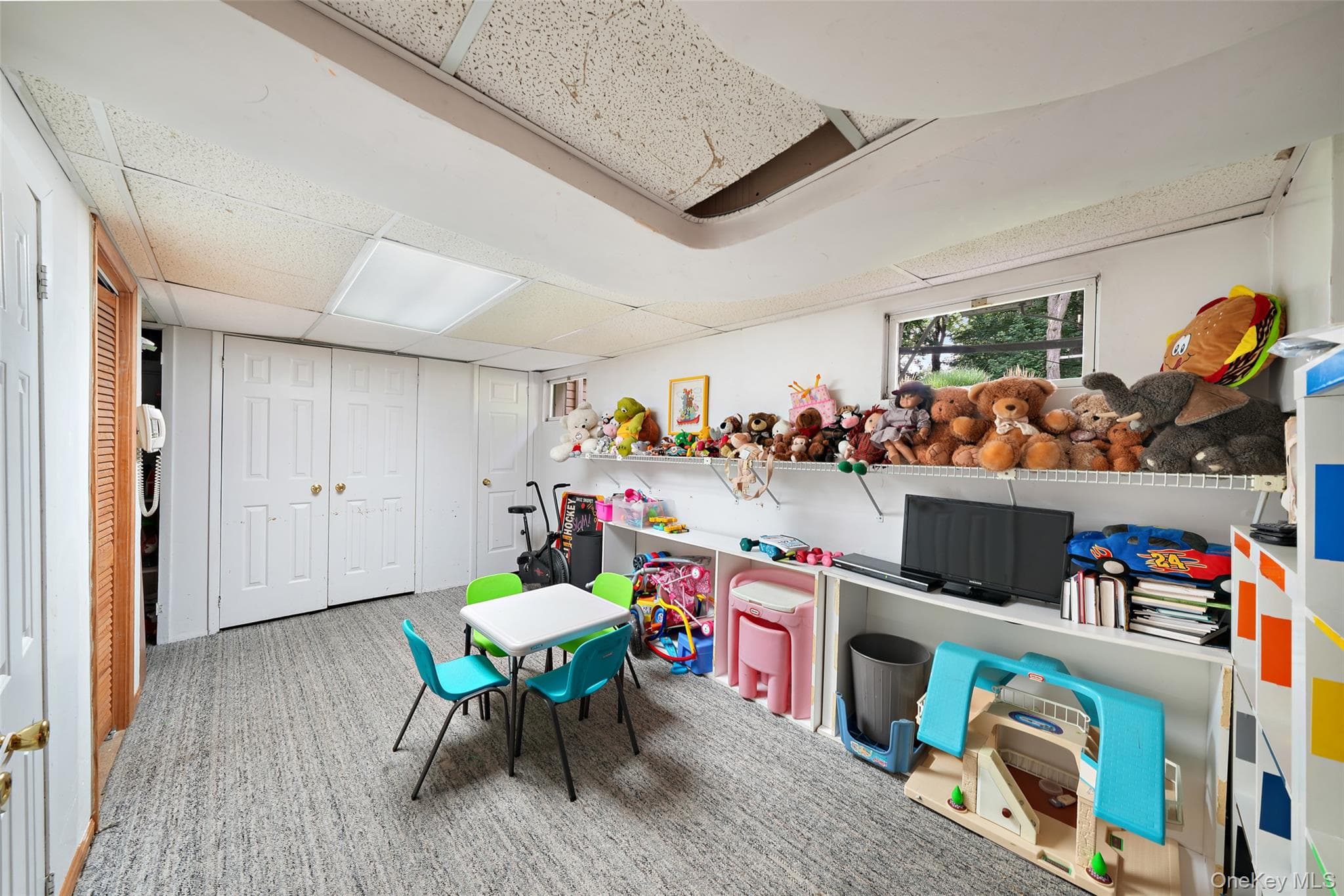 6 Orchard Hill Drive thumbnail 35