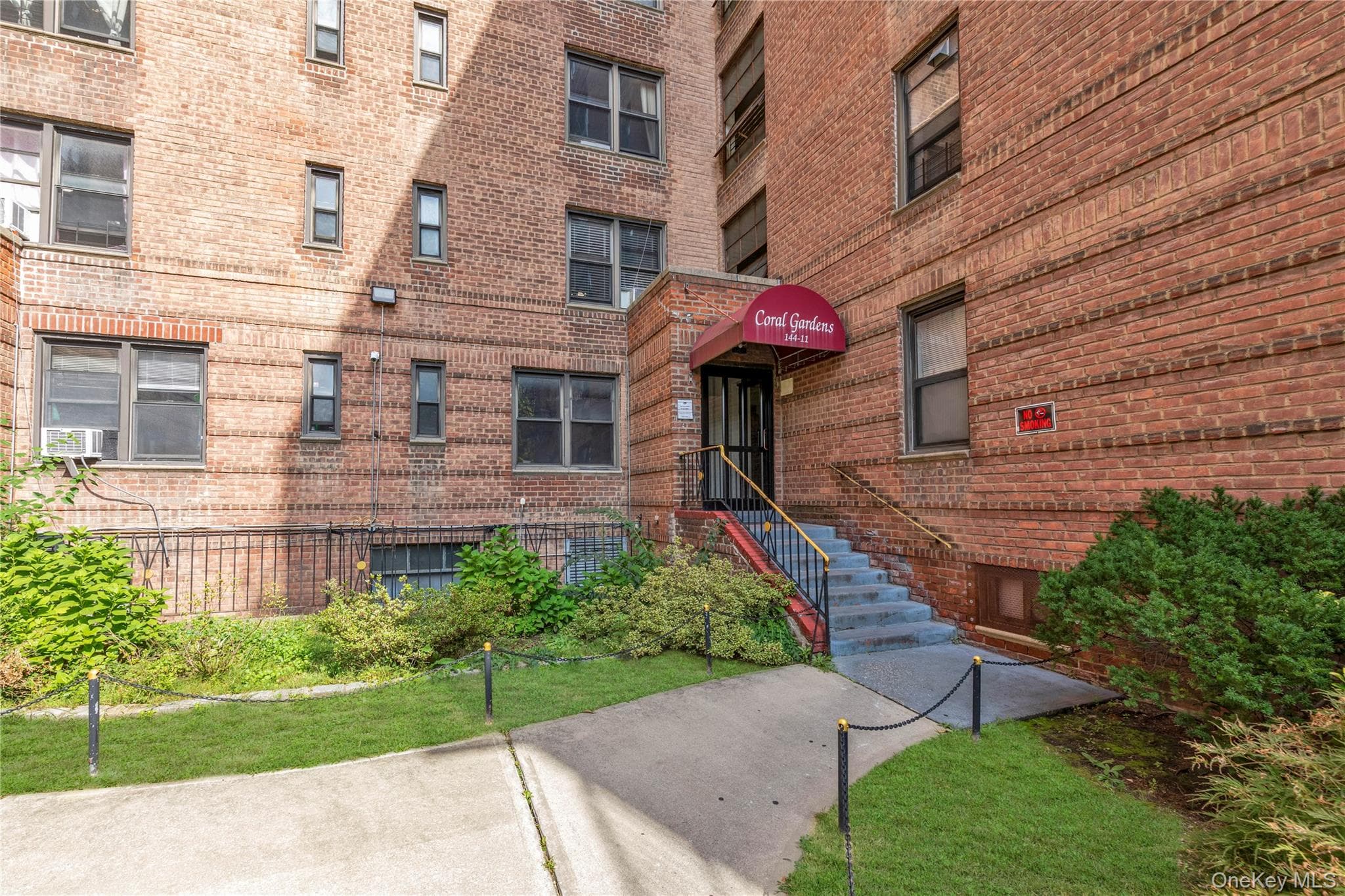 144-11 Sanford Avenue Unit: 1H thumbnail 4